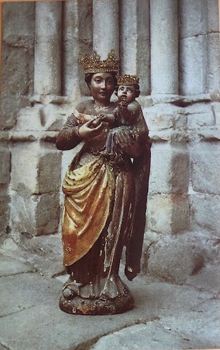 Orar con la Virgen María