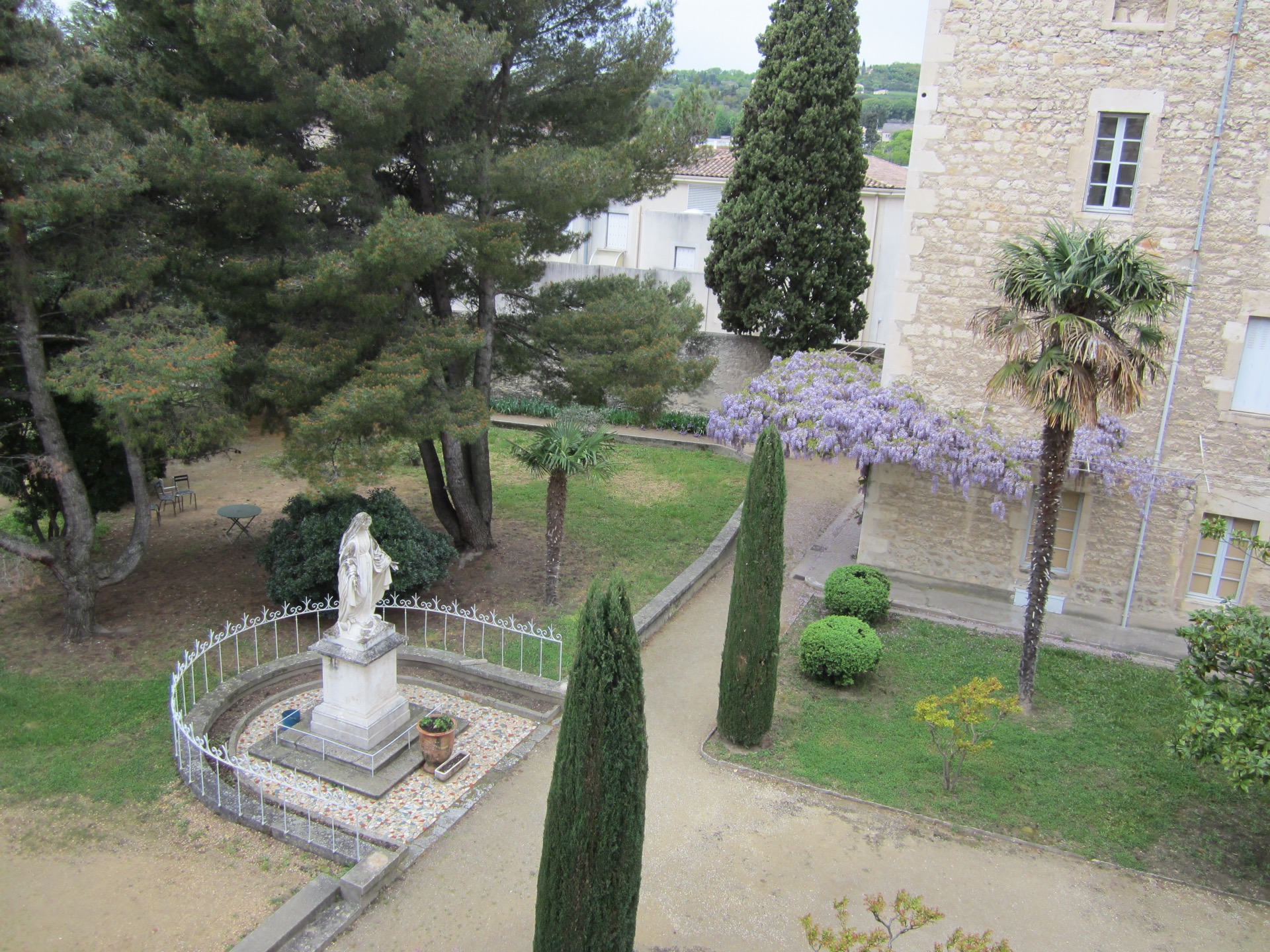 Patio de Bourg Saint Andéol (Casa Madre)